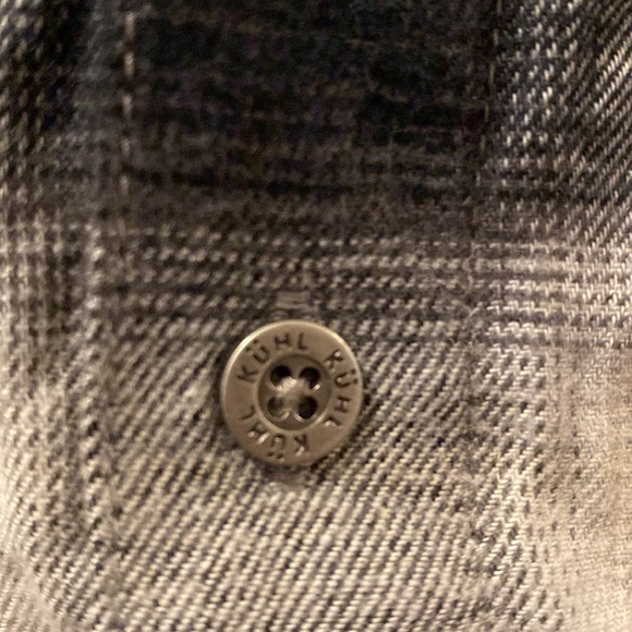 Kuhl Men's Black and White Plaid flannel button down shirt - size medium - Picture 6 of 8